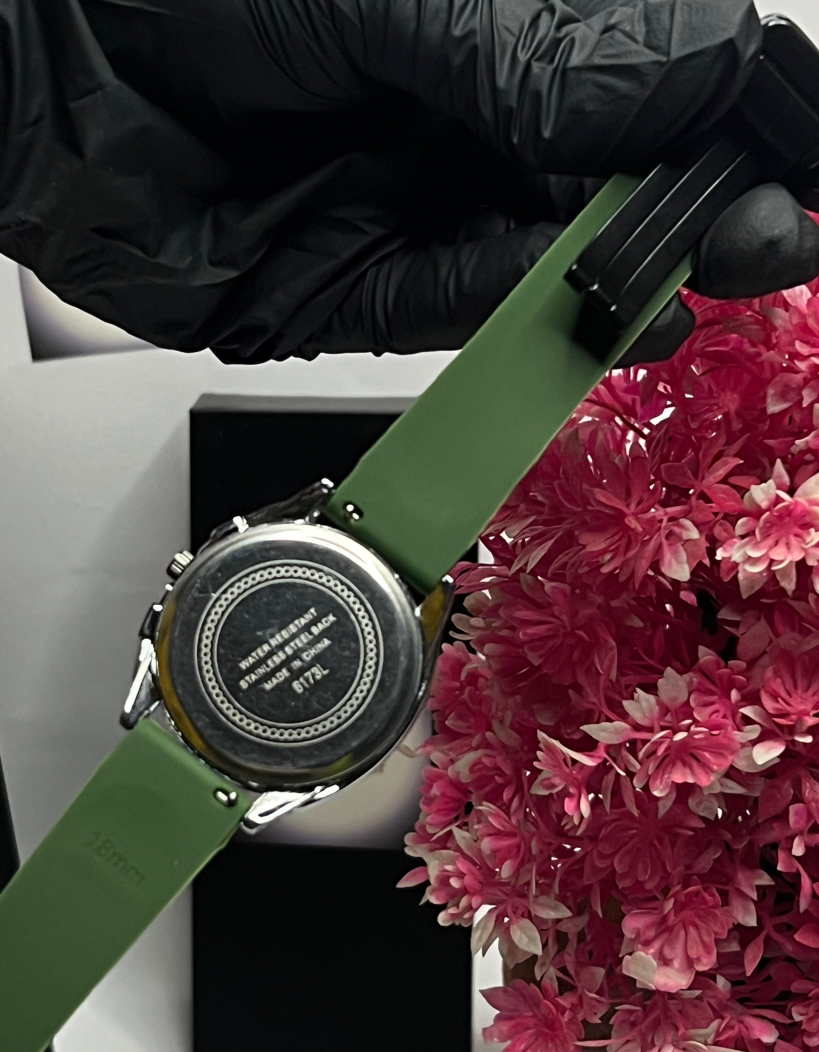 Men’s ChronoSport Green Silicone Strap Watch – Dual-Tone Dial