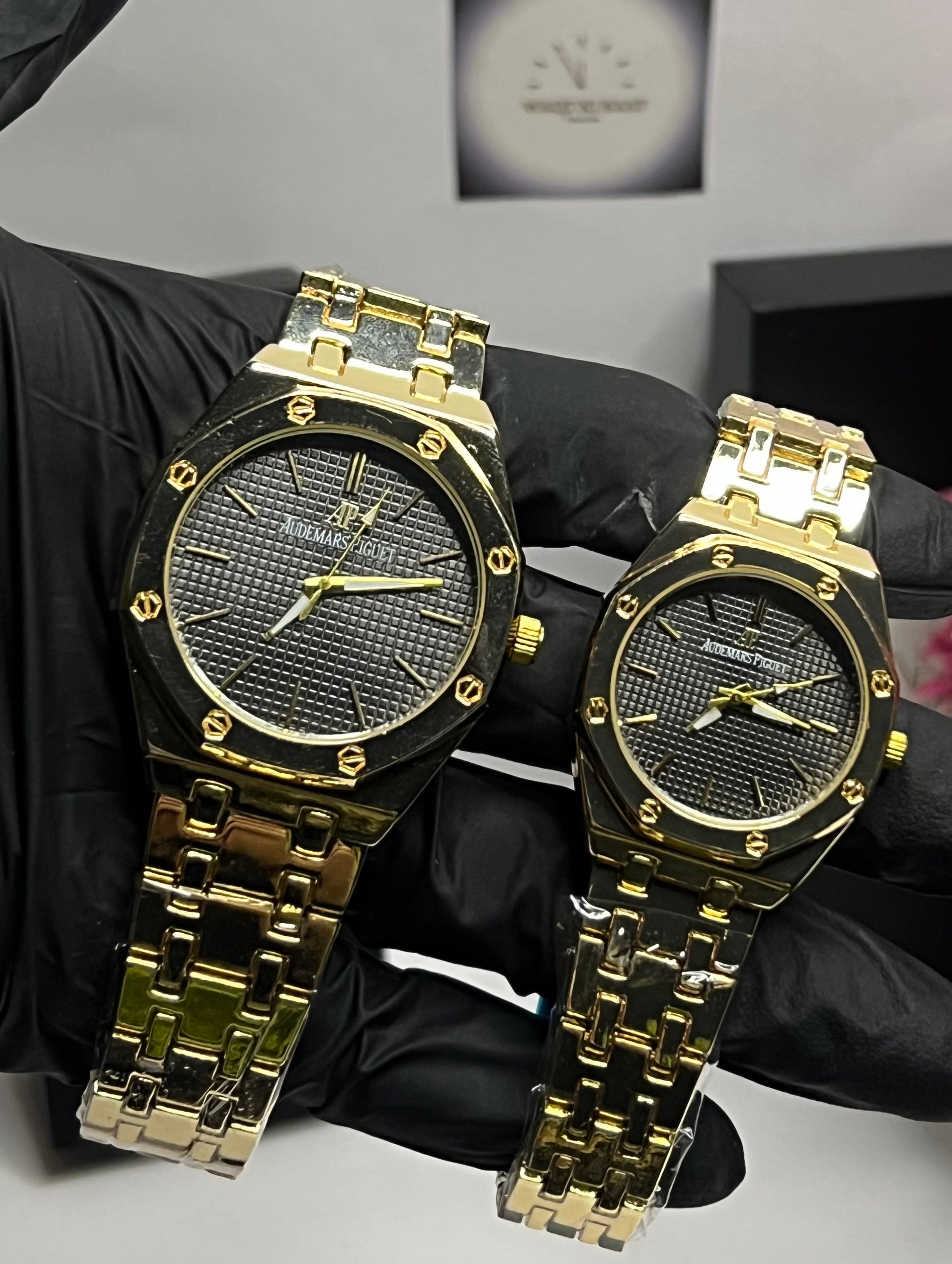 Luxury Royal-Style His & Hers Gold Duo Watch Set – Stainless Steel Matching Pair