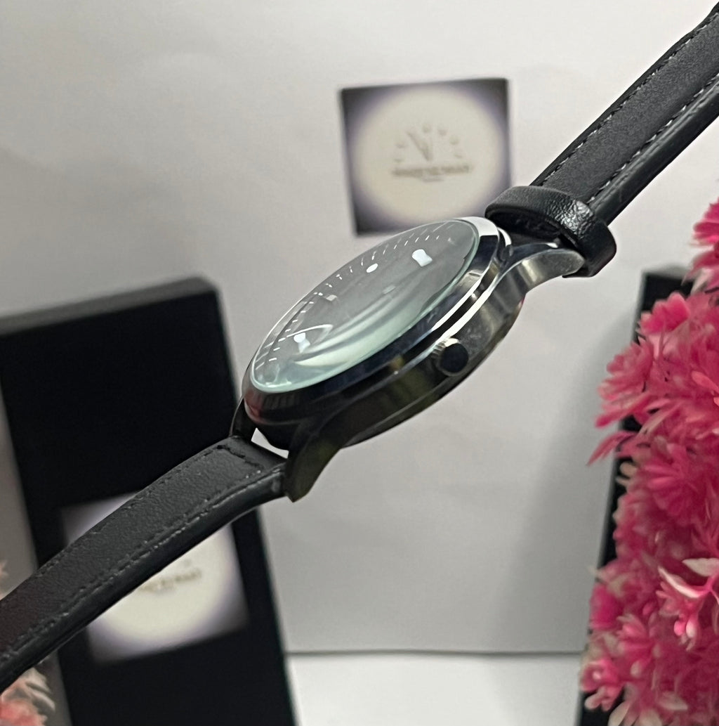 TOMI Classic Black Leather Minimalist Watch