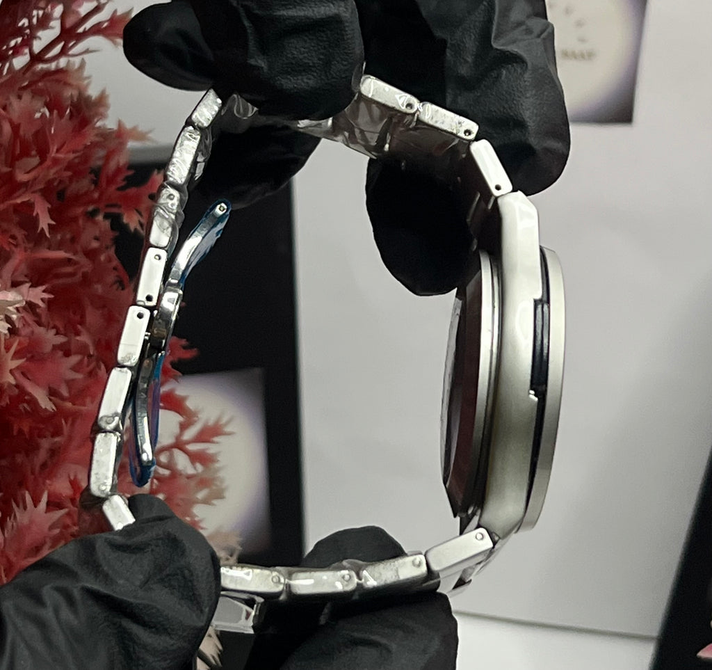 HUBLOT With Date Luxury Steel Watch – Skeleton Dial Edition