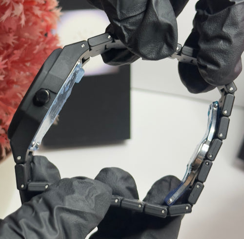 Arabic AURA (white digits)