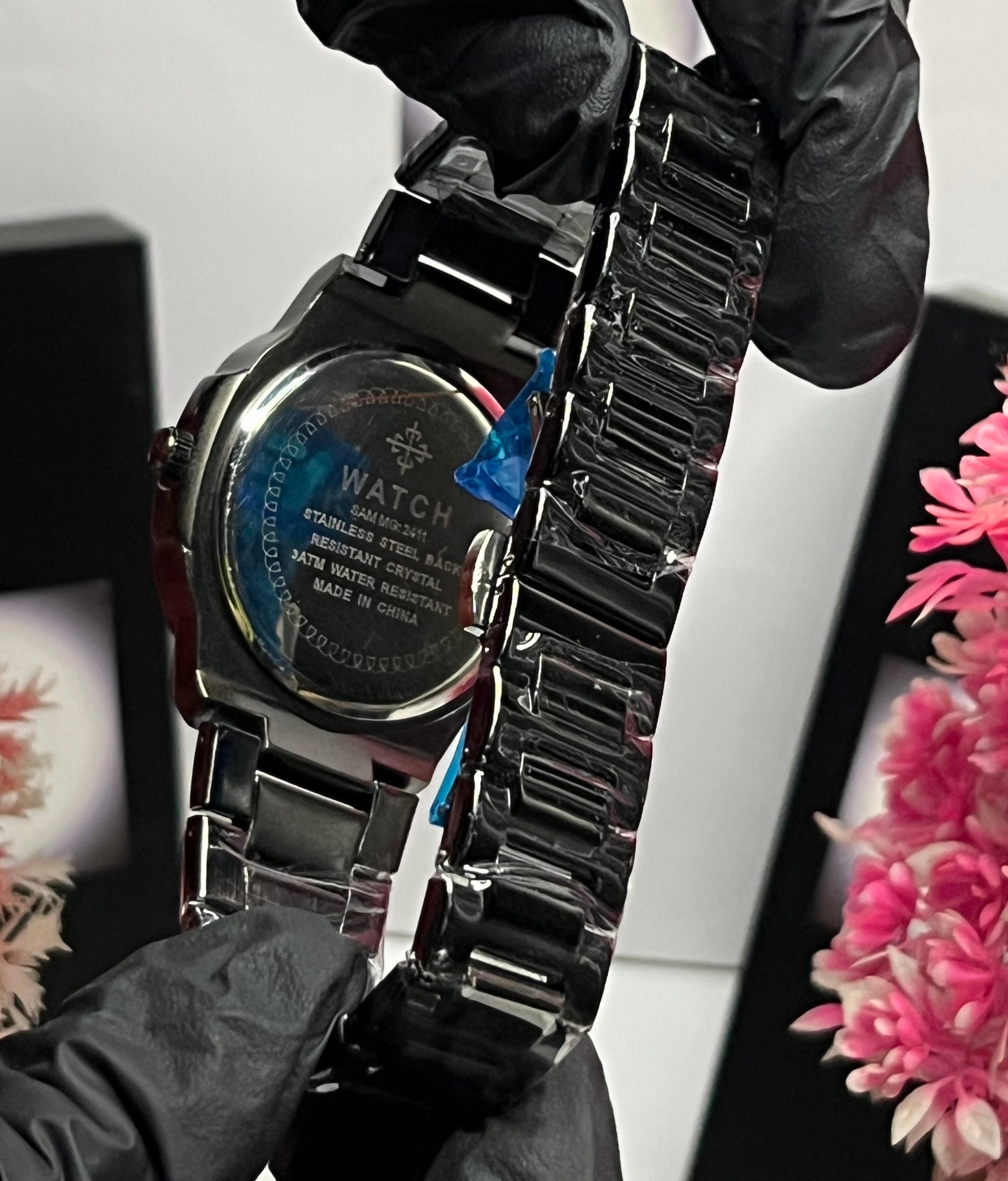 Patek Philippe Luxury Steel Watch with Black Textured Dial – Classic Date Edition