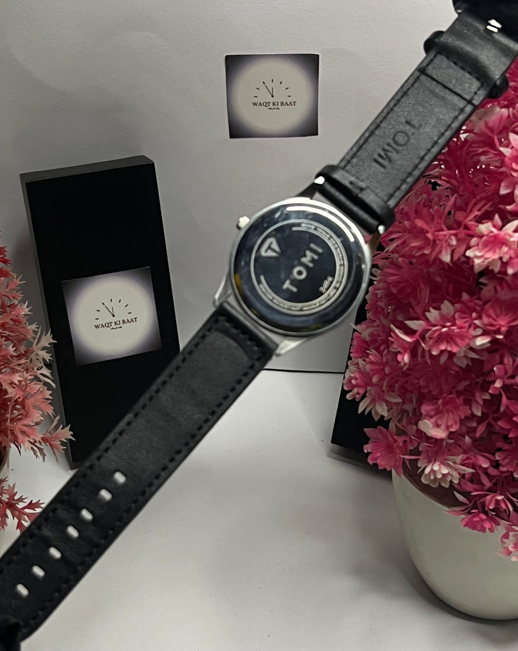 TOMI Classic Black Leather Minimalist Watch