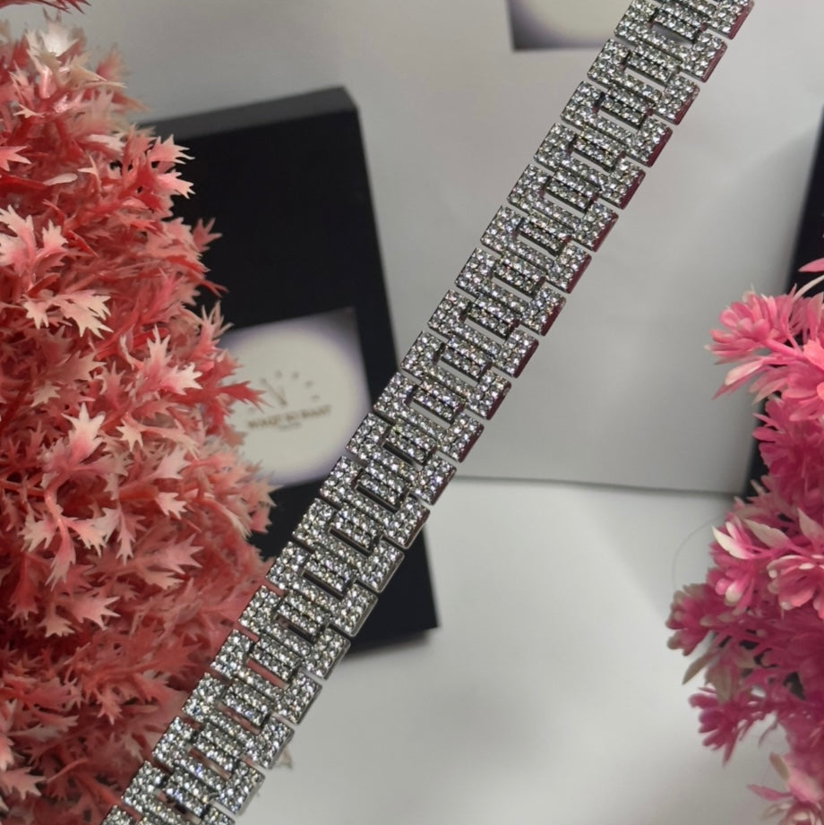 Luxury Iced-Out Silver Cuban Link Bracelet – Fully Rhinestone Encrusted