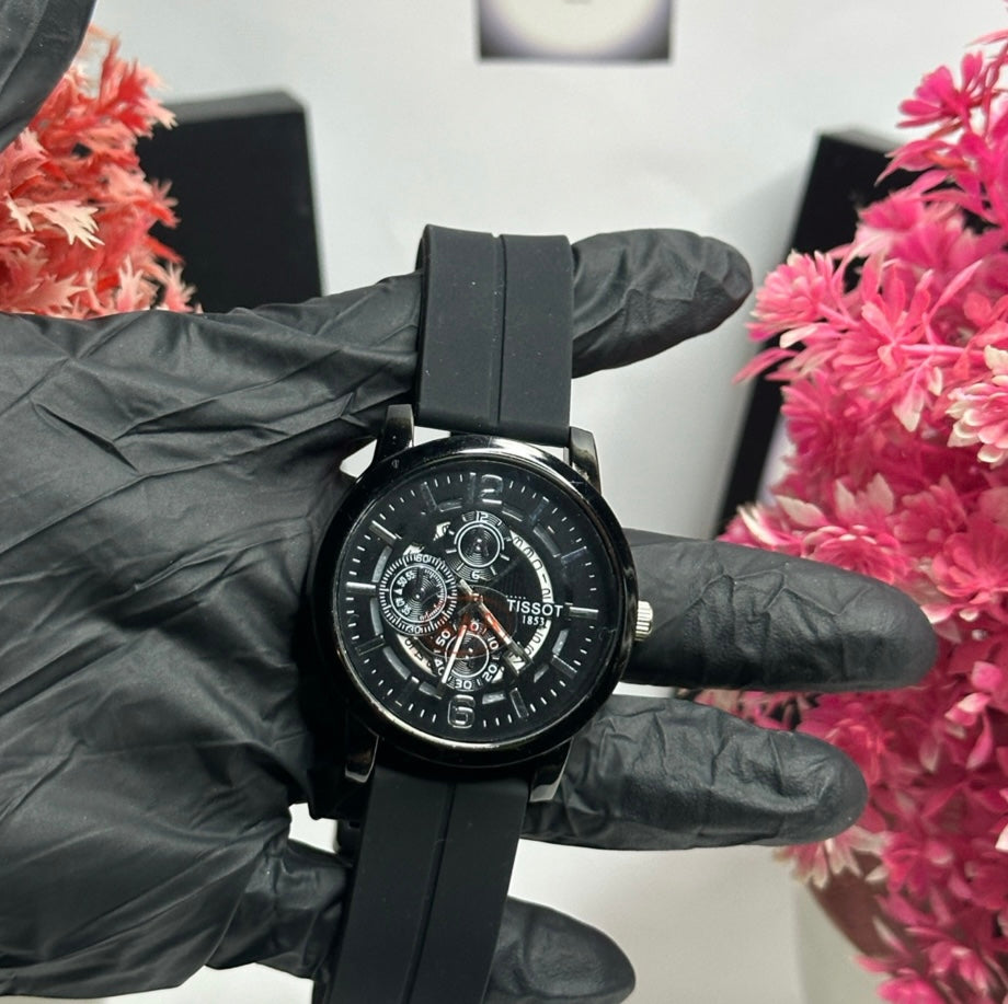 Tissot 1853 Black Sport Chronograph-Style Watch with Silicone Strap – Modern Men’s Timepiece