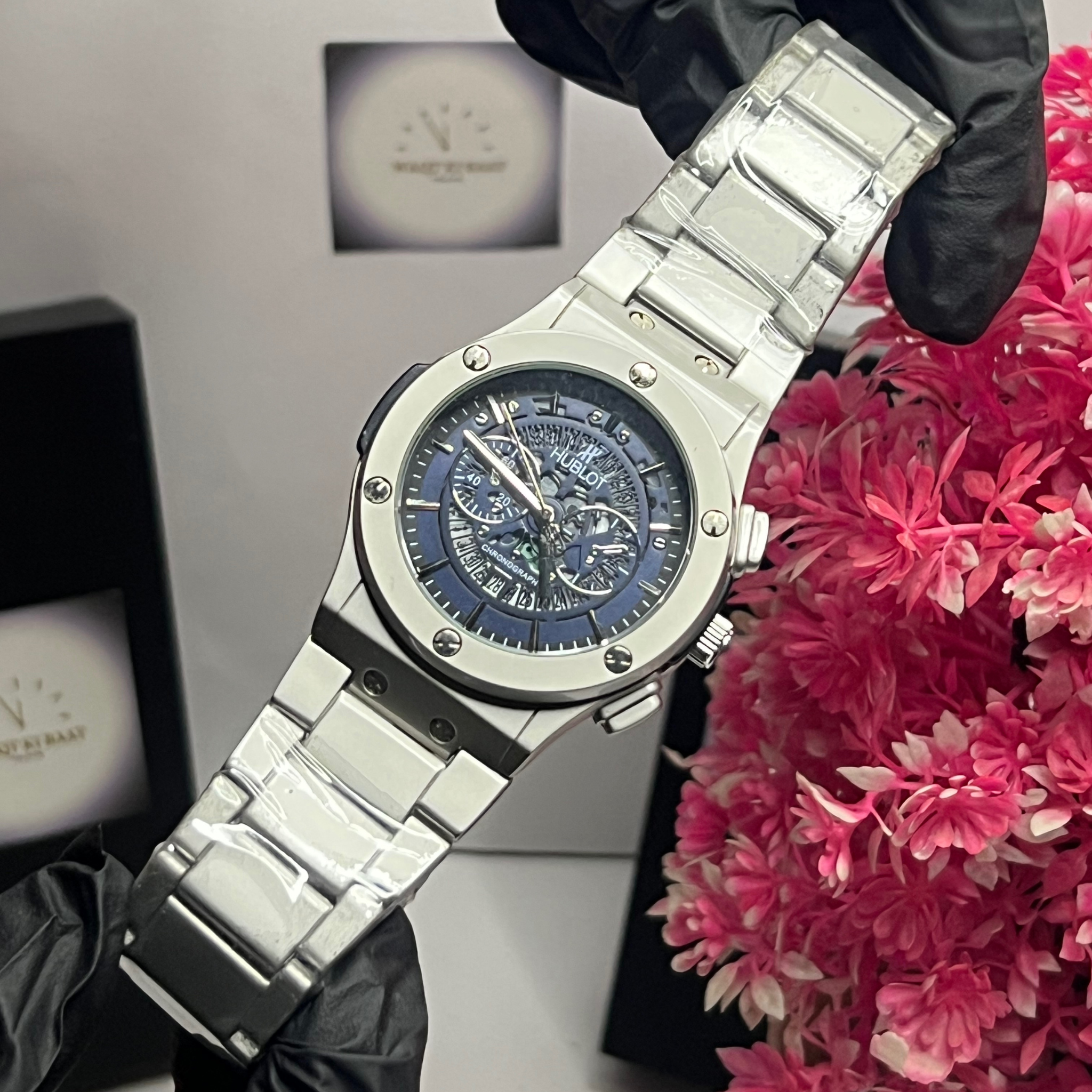 HUBLOT With Date Luxury Steel Watch – Skeleton Dial Edition