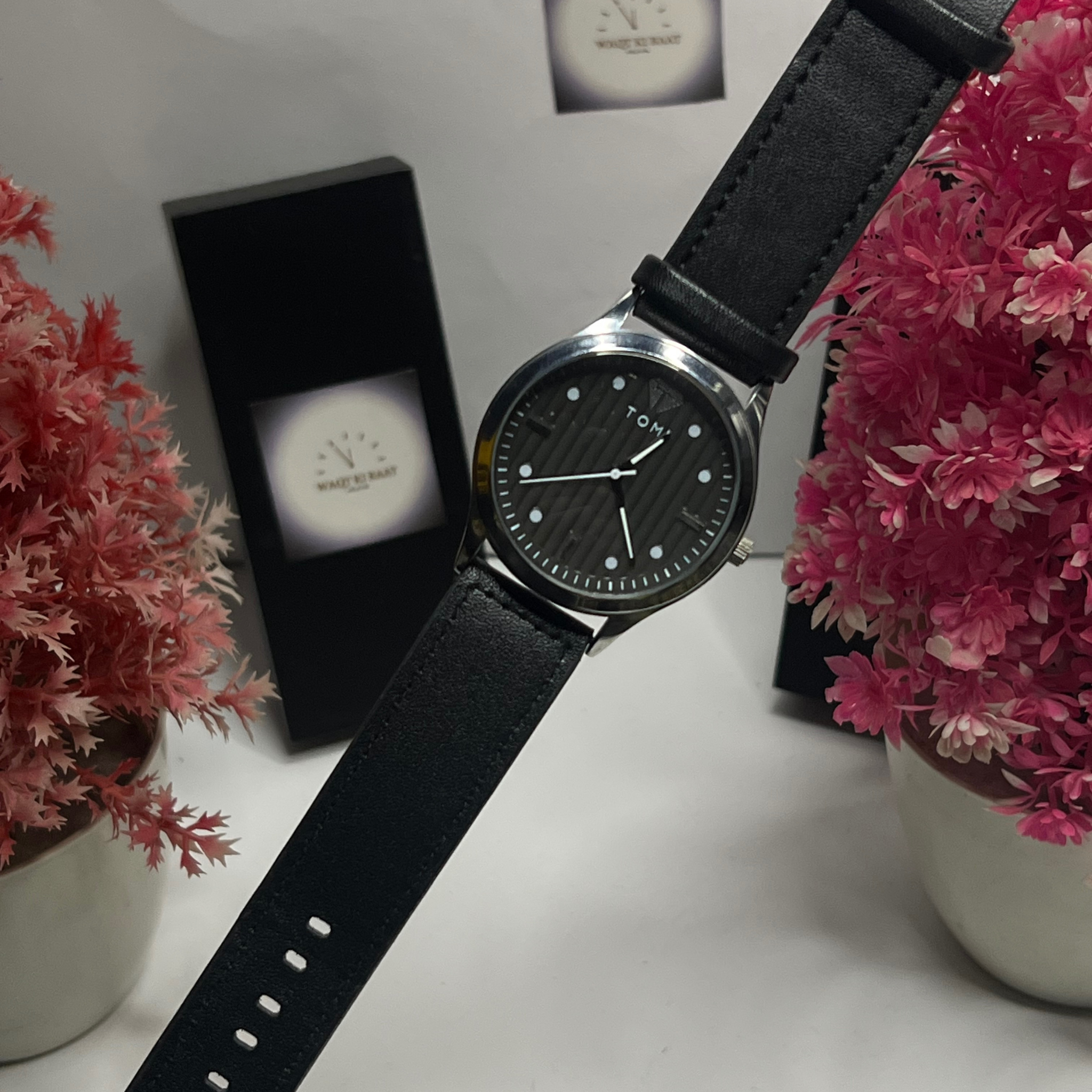 TOMI Classic Black Leather Minimalist Watch