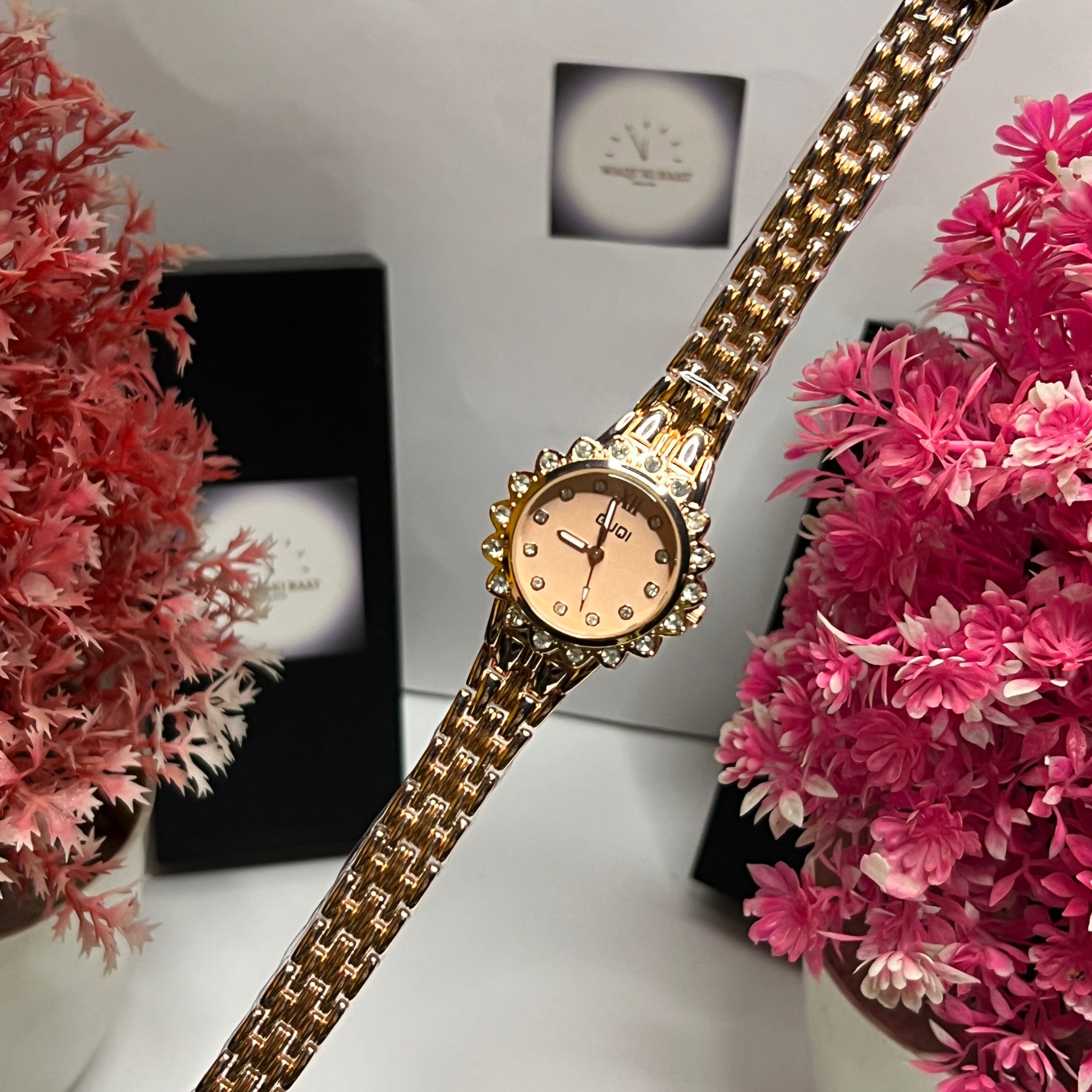 GUQI Premium Crystal Blossom Women’s Luxury Watch – Rose Gold